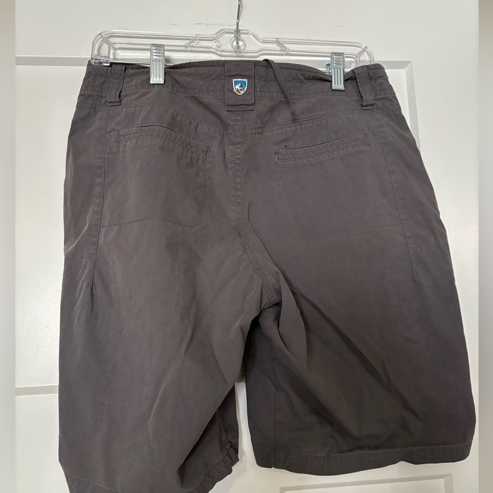 Kuhl Cargo Shorts Womens size 8 - 10” inch inseam Gray Outdoor Camp Hiking‎